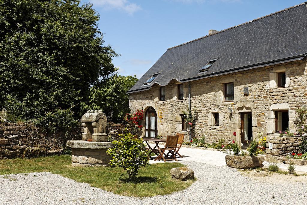 A La Ferme De Kervihern Locoal-Mendon Luaran gambar